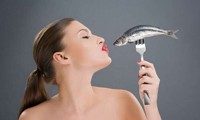 Mangiare pesce crudo