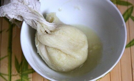 succo di cipolla per purificare il corpo dai parassiti